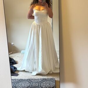 Ballgown wedding dress